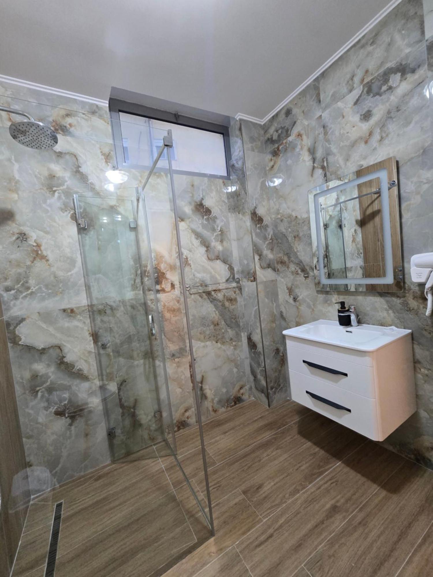 Villa Olympia Дуррес Екстер'єр фото